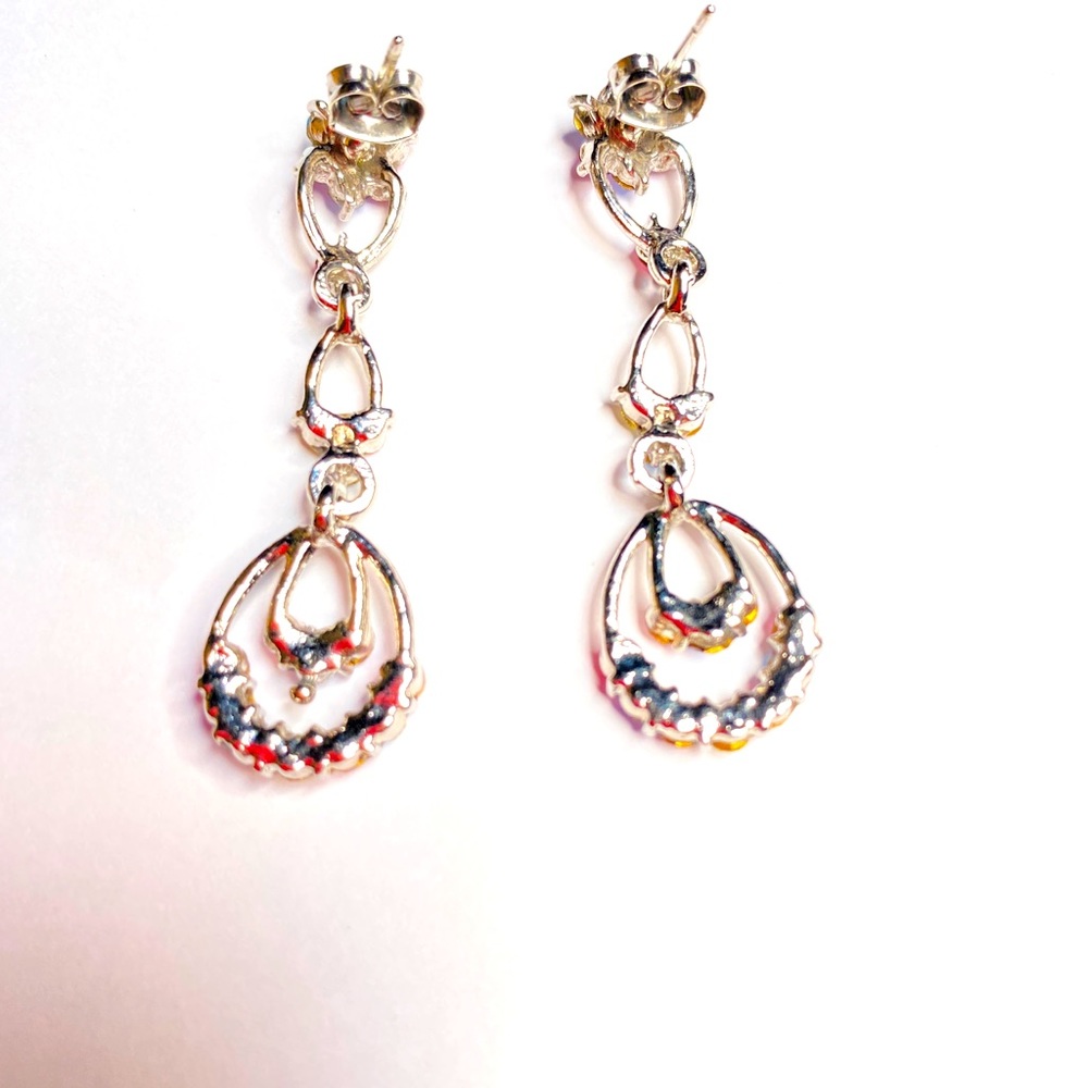 🔴 Colorful Rhinestone Dangle Pierced Earrings - Picture 3 of 4